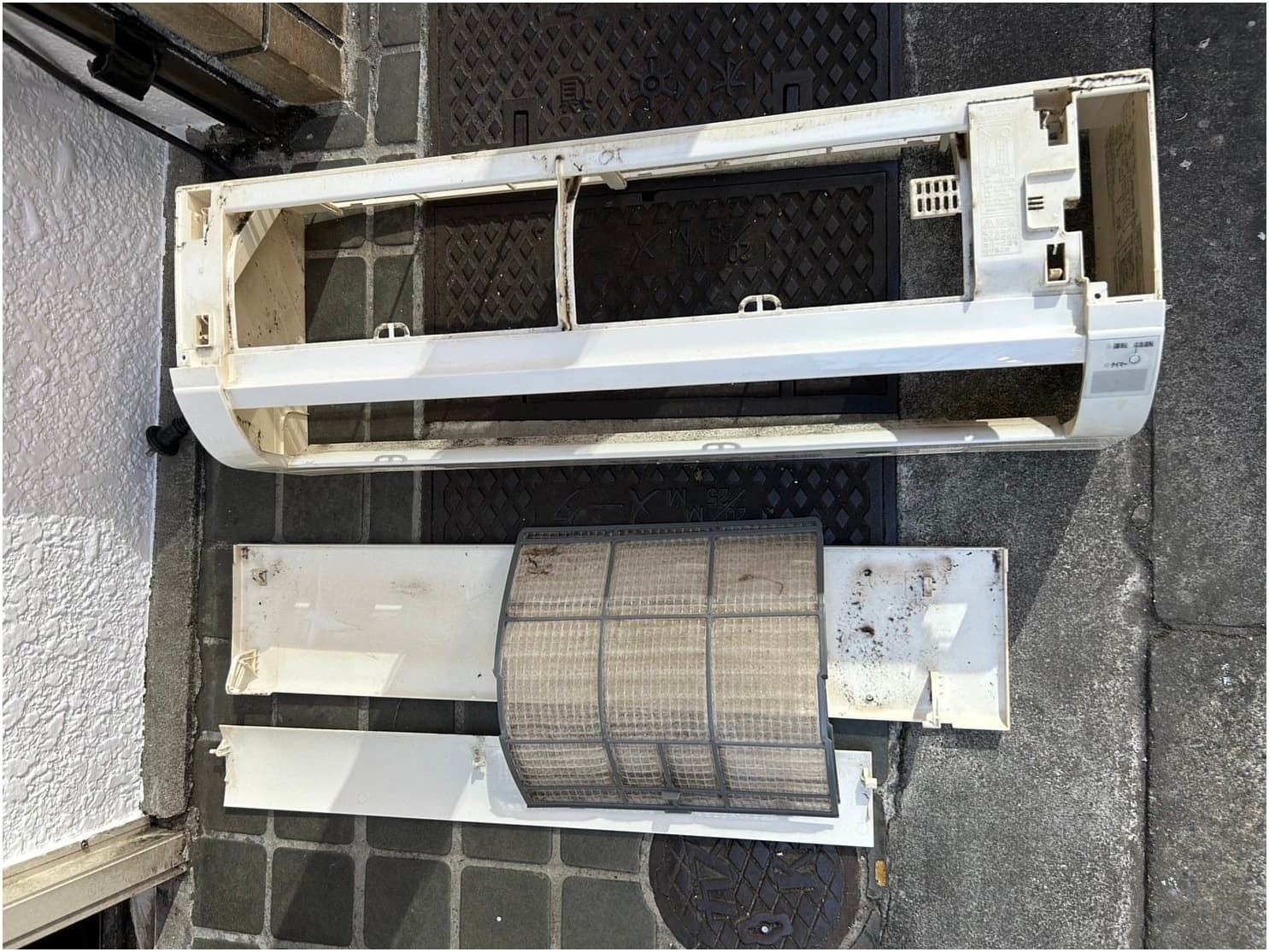 エアコン清掃前